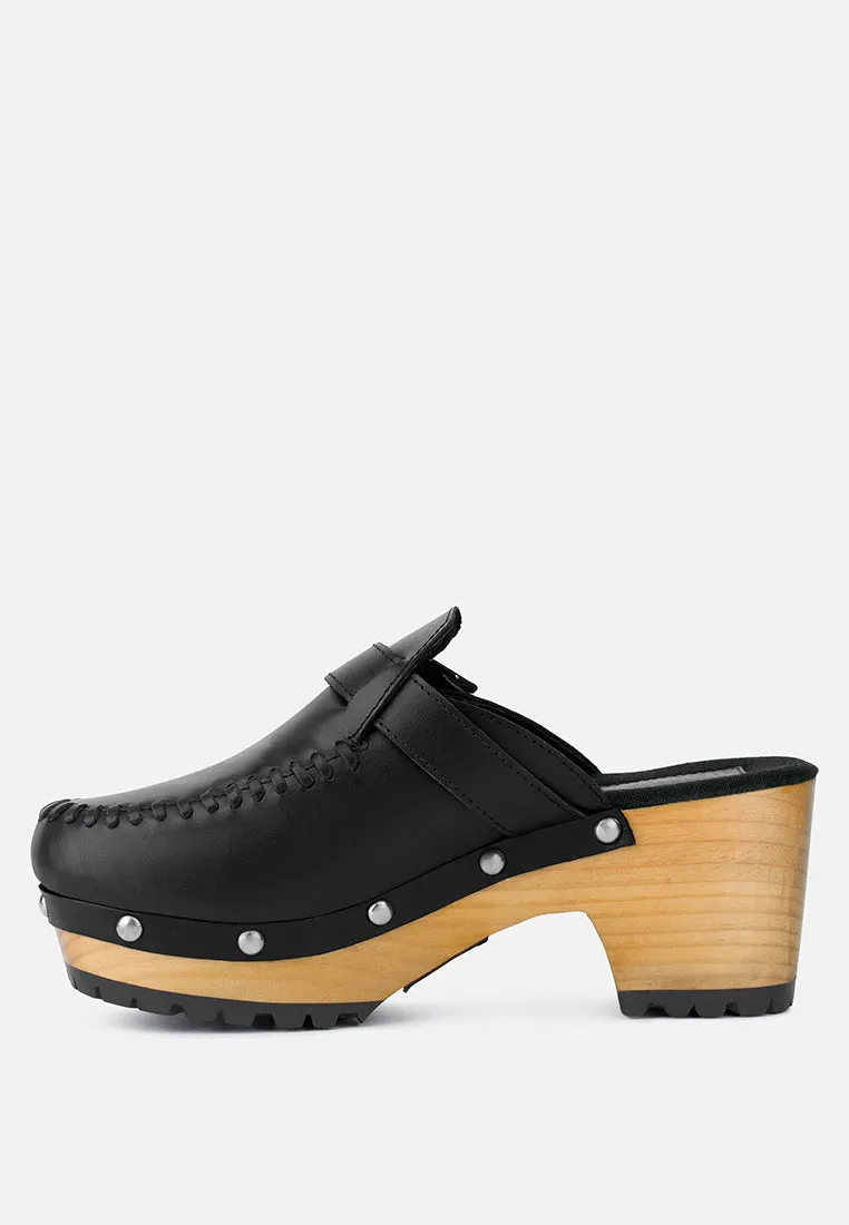 CHOCTAV Black Handcrafted Leather Clogs