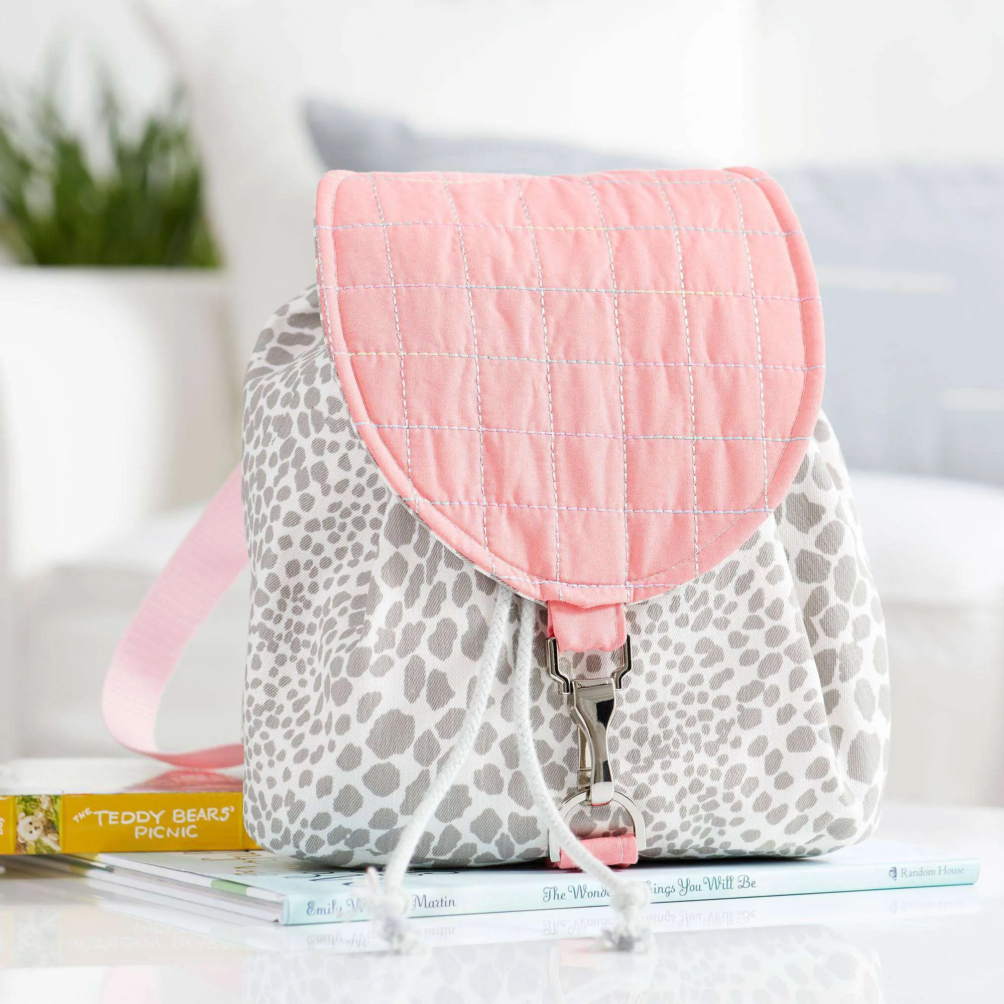 Coats & Clark Sewing Pink & Gray Small Backpack