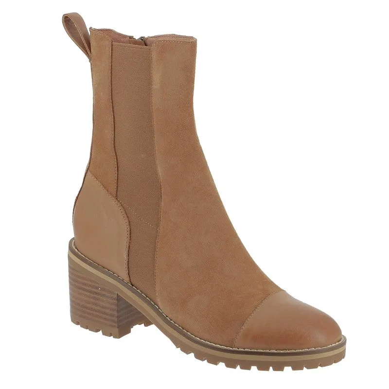 Mollini Bilaro Tan Ankle Boot