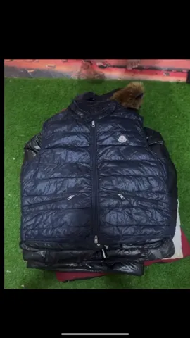 Moncler Parkas polo jacket