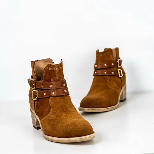 NeroGiardini Tan Ankle Boots