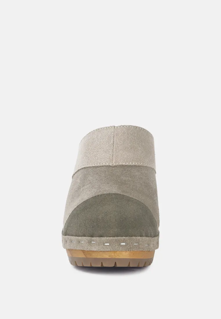 OCHROMA Vintage Patchwork Suede Mule Clogs in Olive