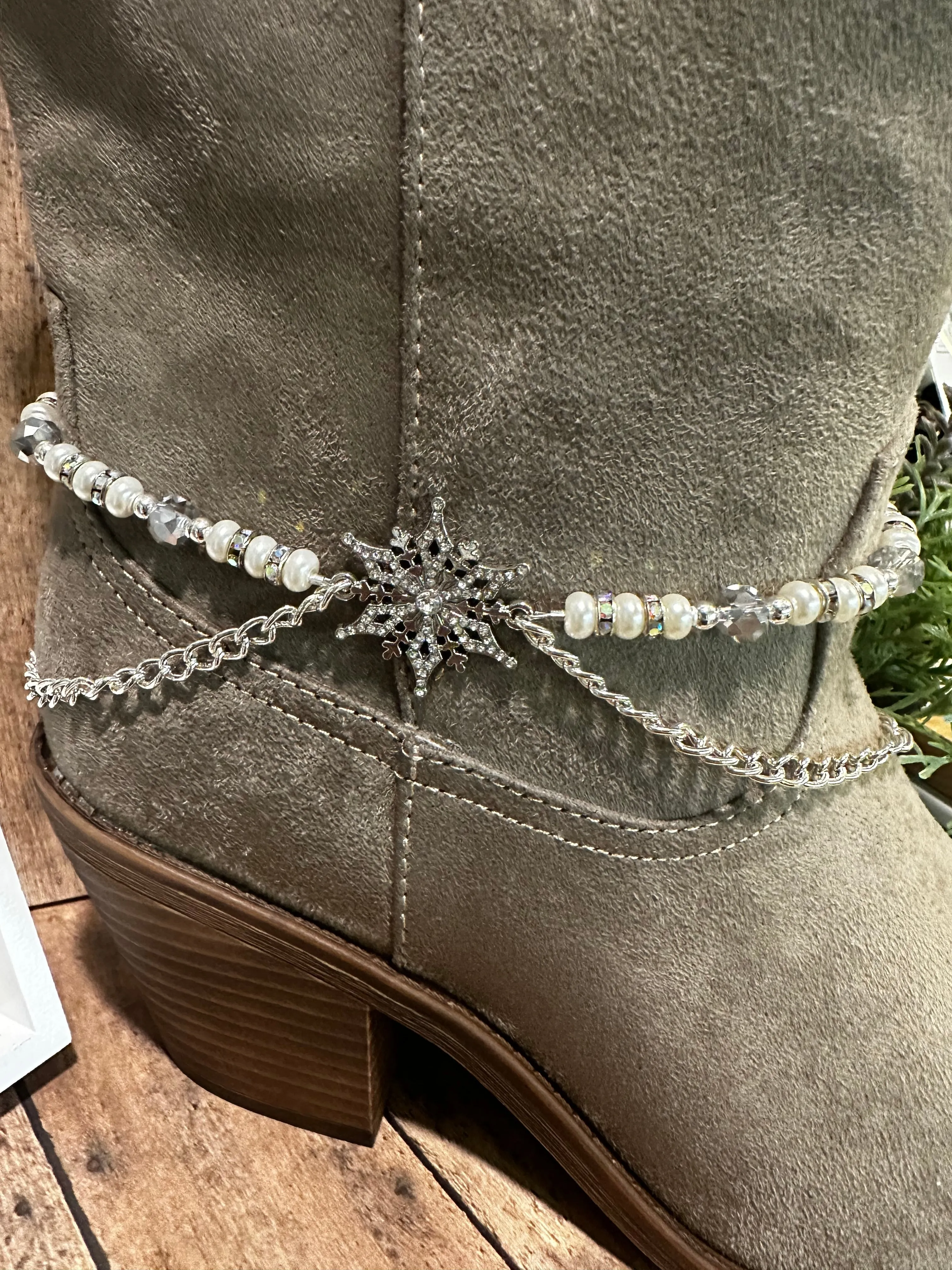 SNOWFLAKE BOOT BLING (BB55)