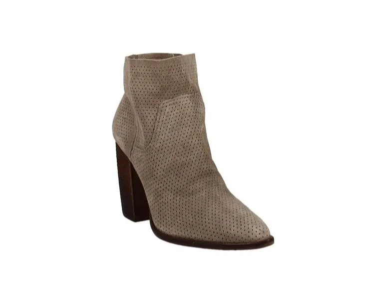 VINCE CAMUTO - CAVA SUEDE BOOTS **FREE SHIPPING**