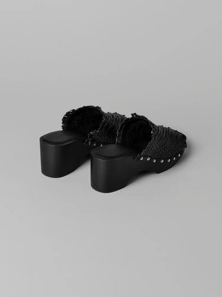 YVETTE Black clog sandal